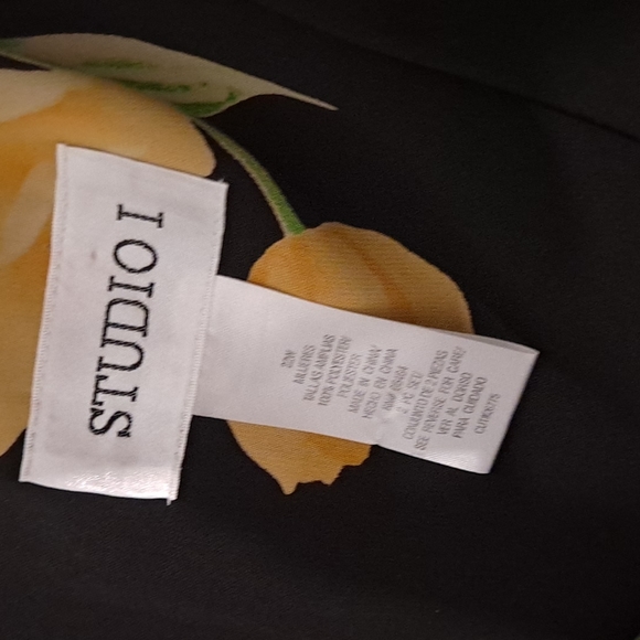 STUDIO I LOVELY DRESS - Picture 9 of 9